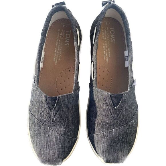 Toms Shoes Girl Black/Gray Loafer Slip On Youth Size 4 EUC - Picture 1 of 7